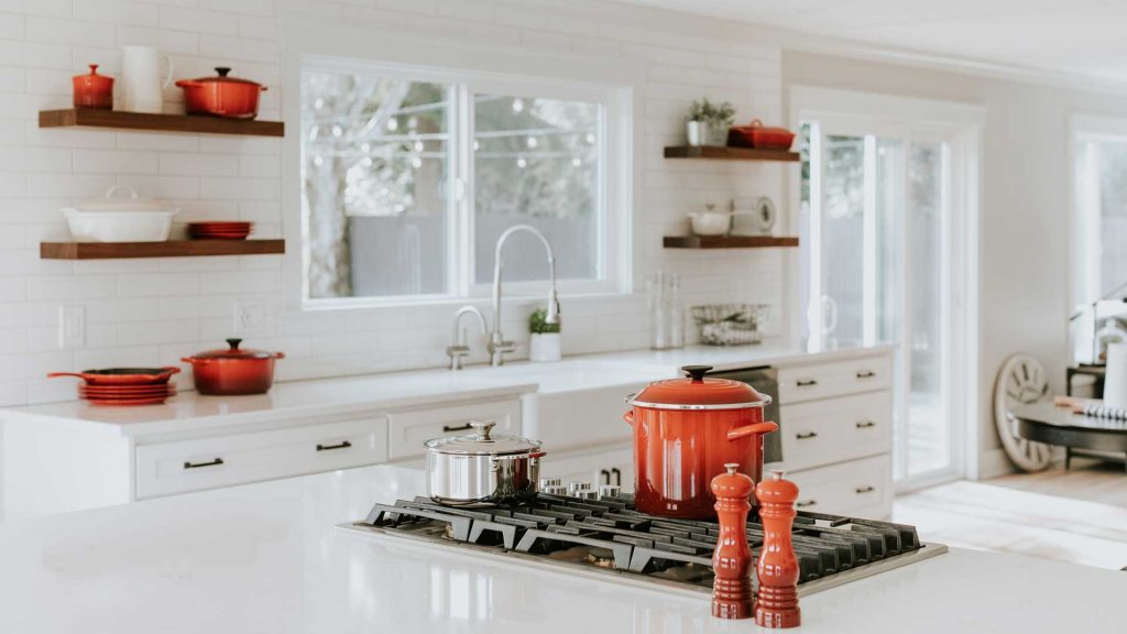 Five-Steps-to-A-Clean-and-Organized-Pantry-on-focuseverything